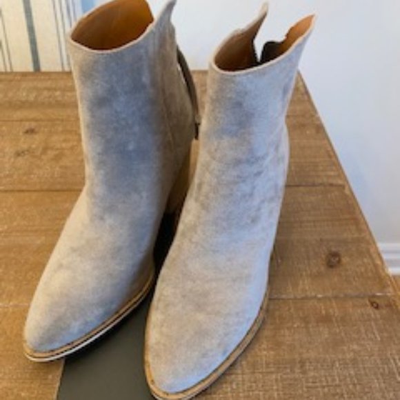 Taupe/Grey Booties - Picture 2 of 4
